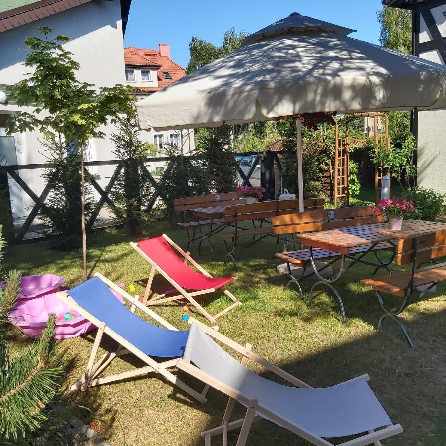 Nadmorskie Apartamenty Устка Екстериор снимка