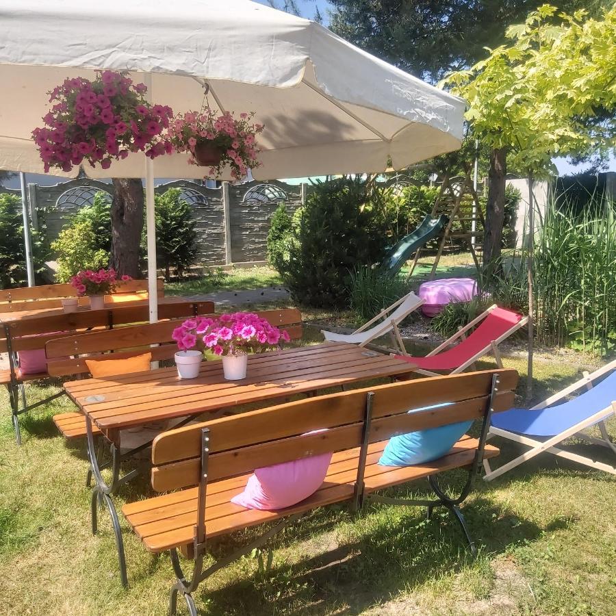 Nadmorskie Apartamenty Устка Екстериор снимка