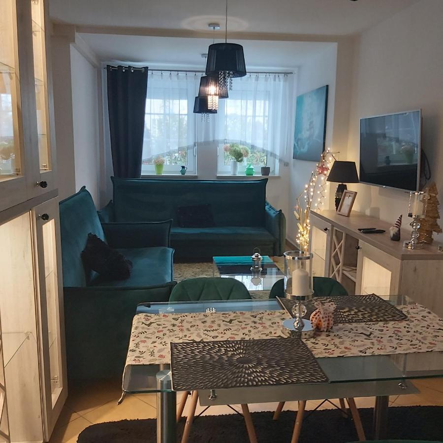 Nadmorskie Apartamenty Устка Екстериор снимка