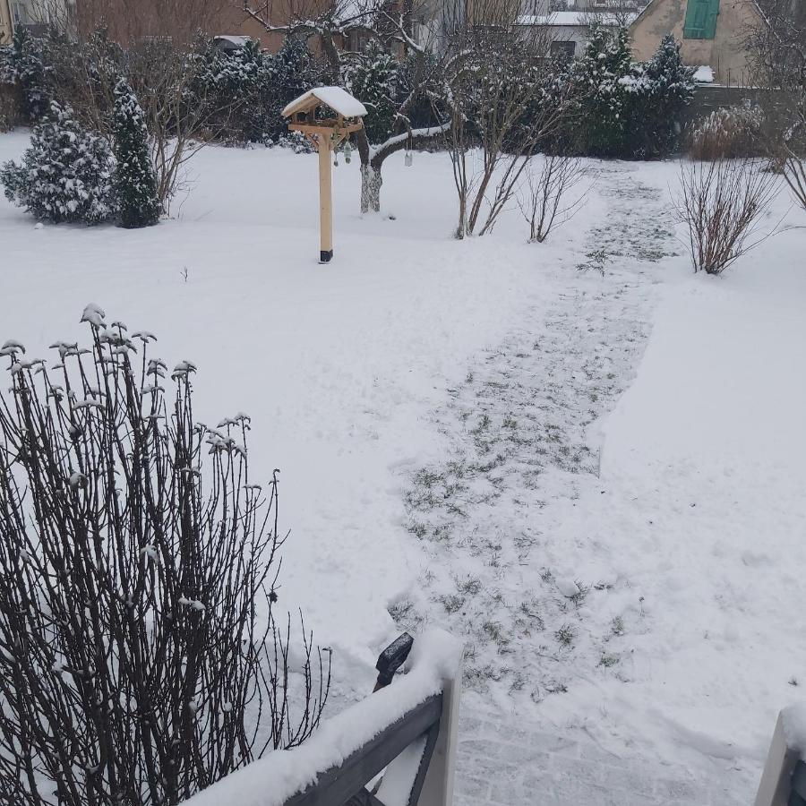 Nadmorskie Apartamenty Устка Екстериор снимка